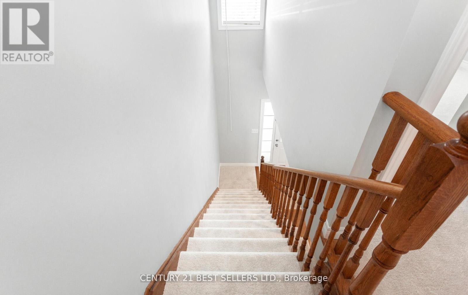 Photo 26 of 222 Andrews Trail, Milton ON
