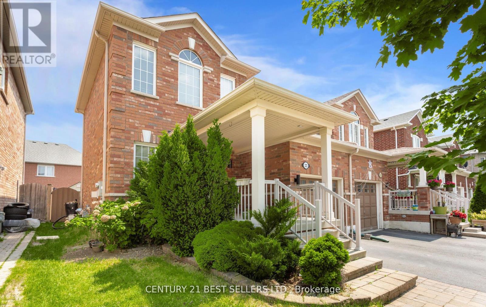 Photo 4 of 222 Andrews Trail, Milton ON