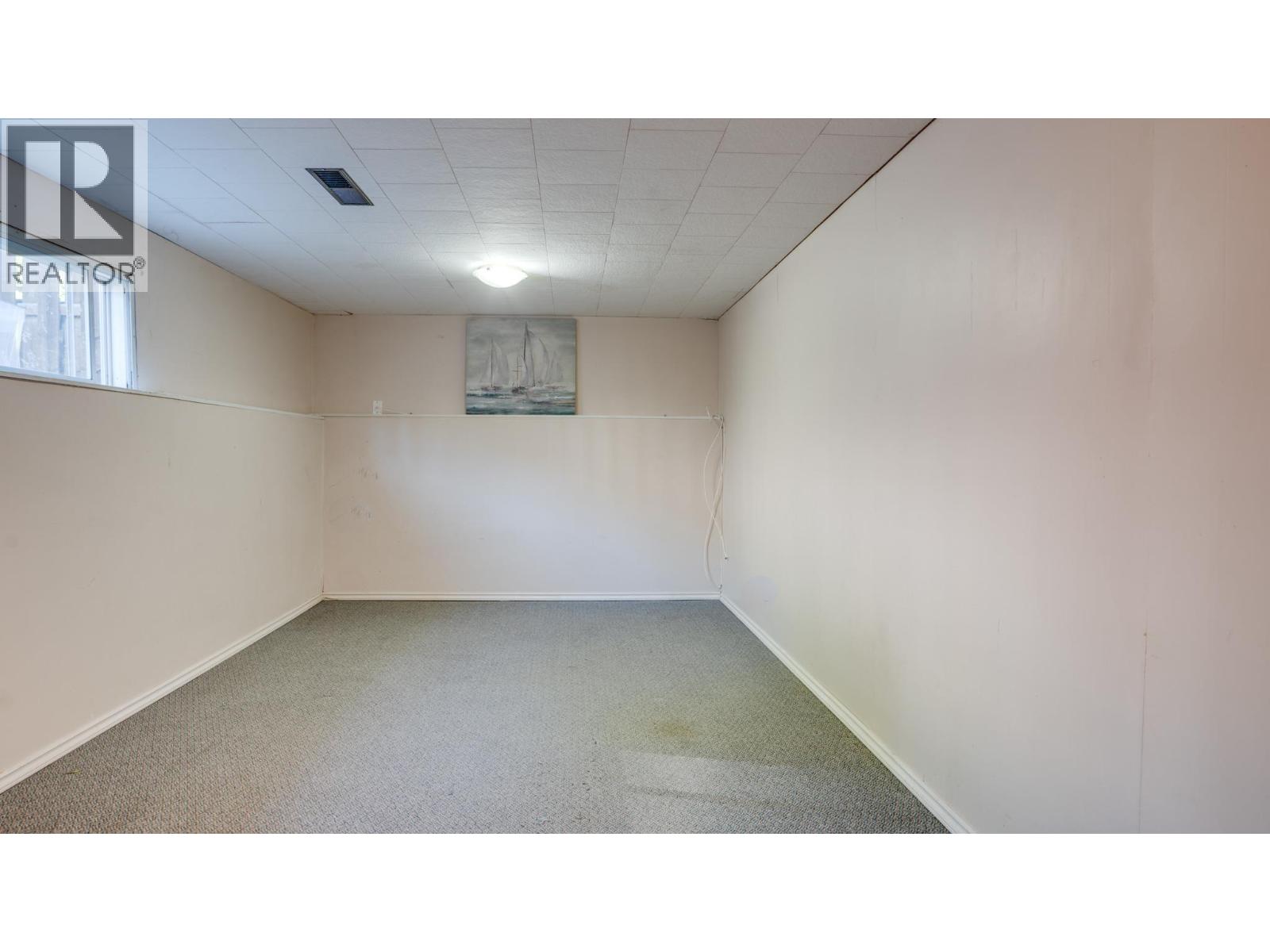 Photo 16 of 3303 Belaire Drive, Armstrong BC