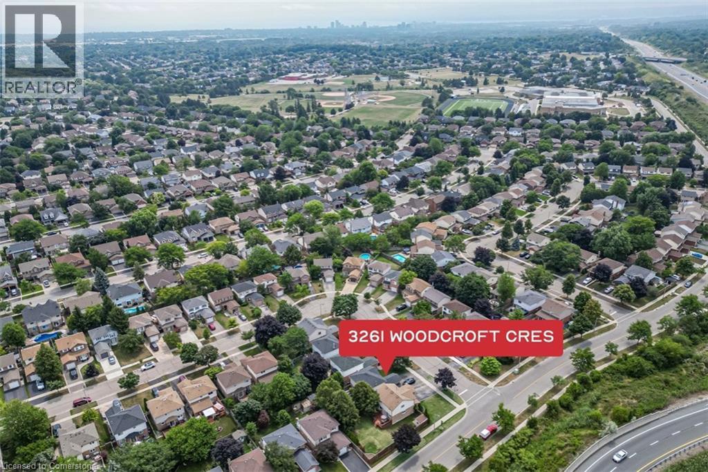 Photo 43 of 3261 Woodcroft Crescent, Burlington ON