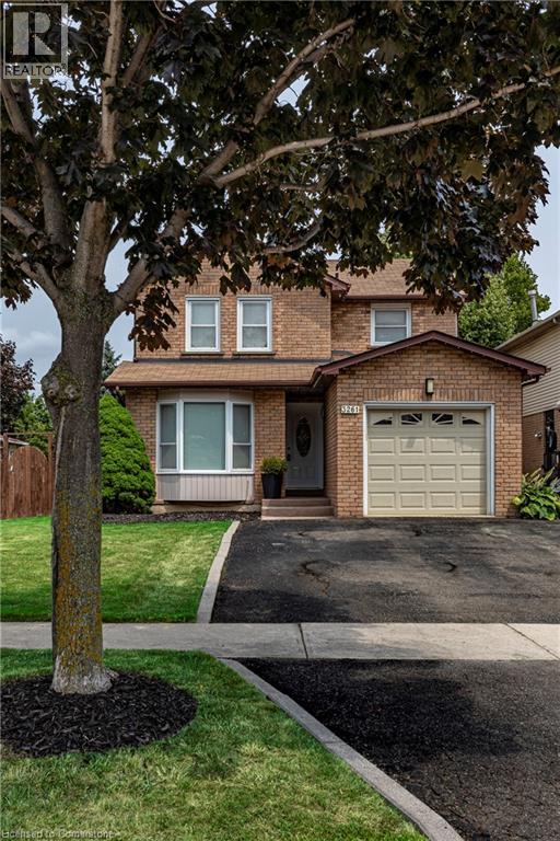 Photo 44 of 3261 Woodcroft Crescent, Burlington ON