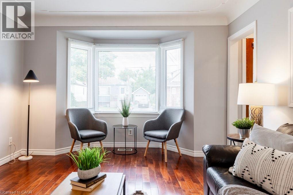 Photo 6 of 169 East 32nd Street, Hamilton ON