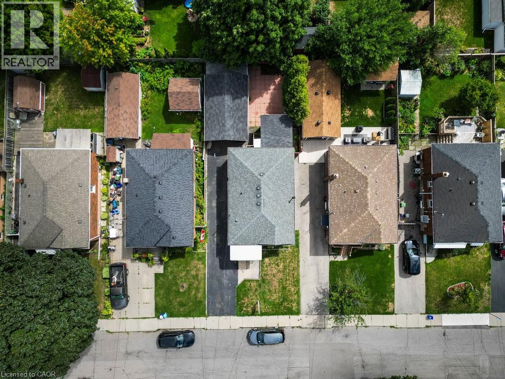 Photo 47 of 169 East 32nd Street, Hamilton ON