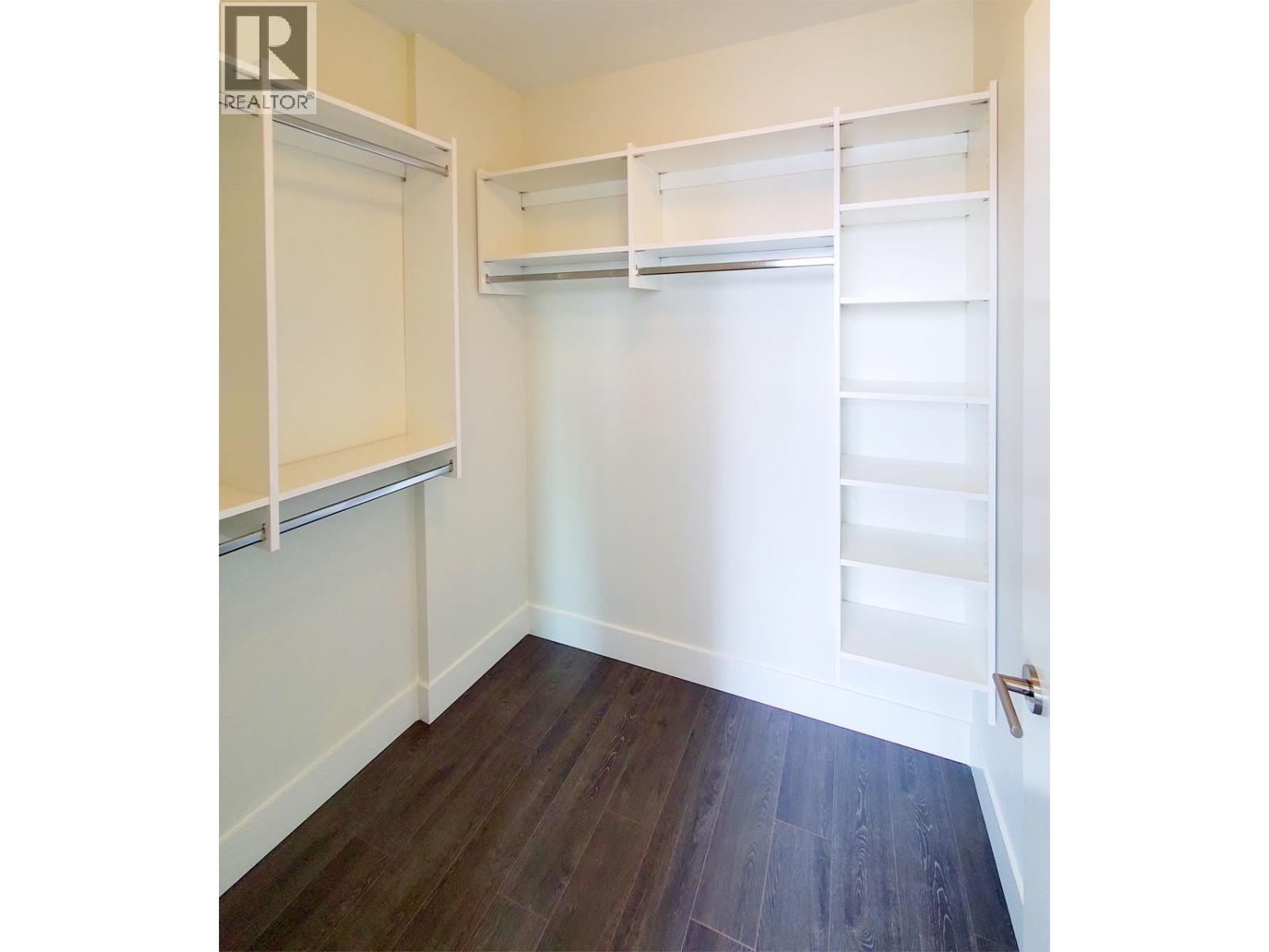 Photo 9 of 507 3438 Sawmill Crescent, Vancouver BC