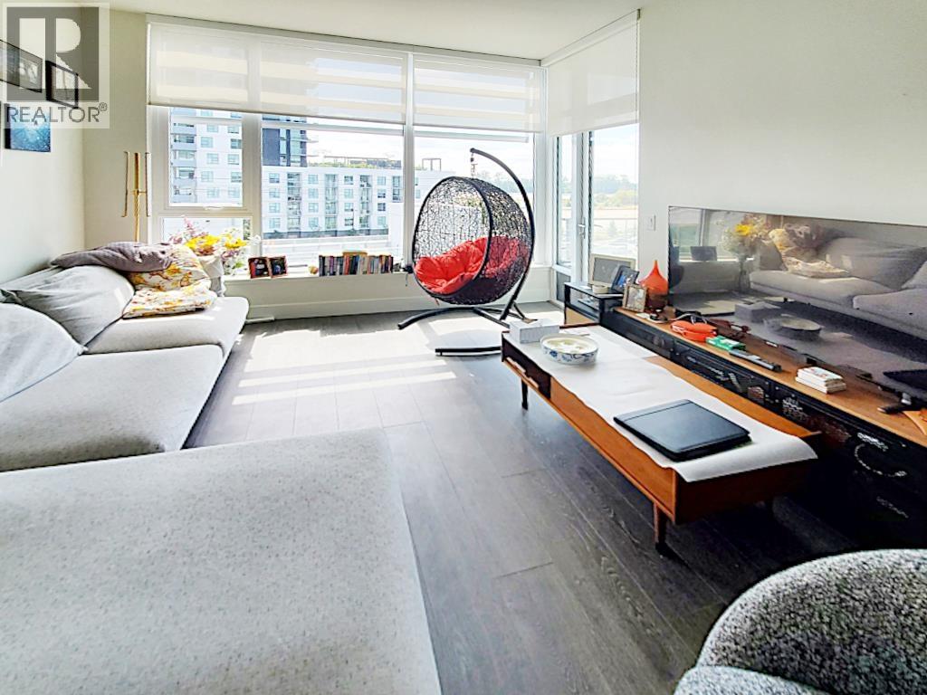 Photo 4 of 507 3438 Sawmill Crescent, Vancouver BC