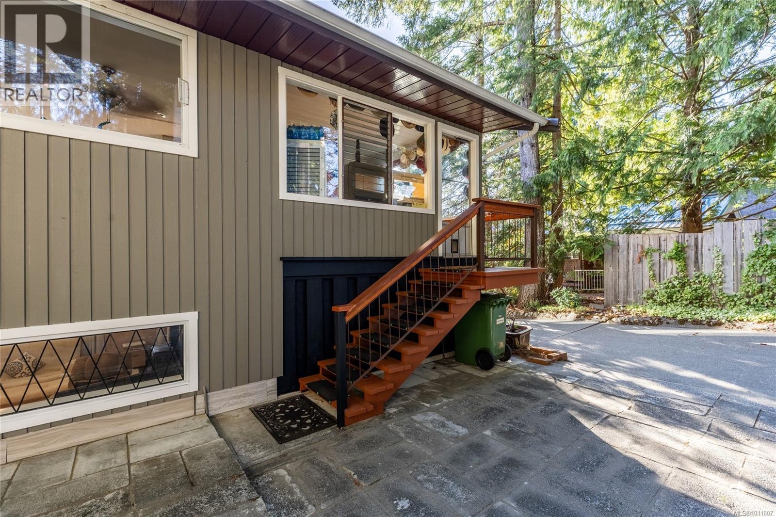 Photo 46 of 7692 Tozer Rd, Fanny Bay BC