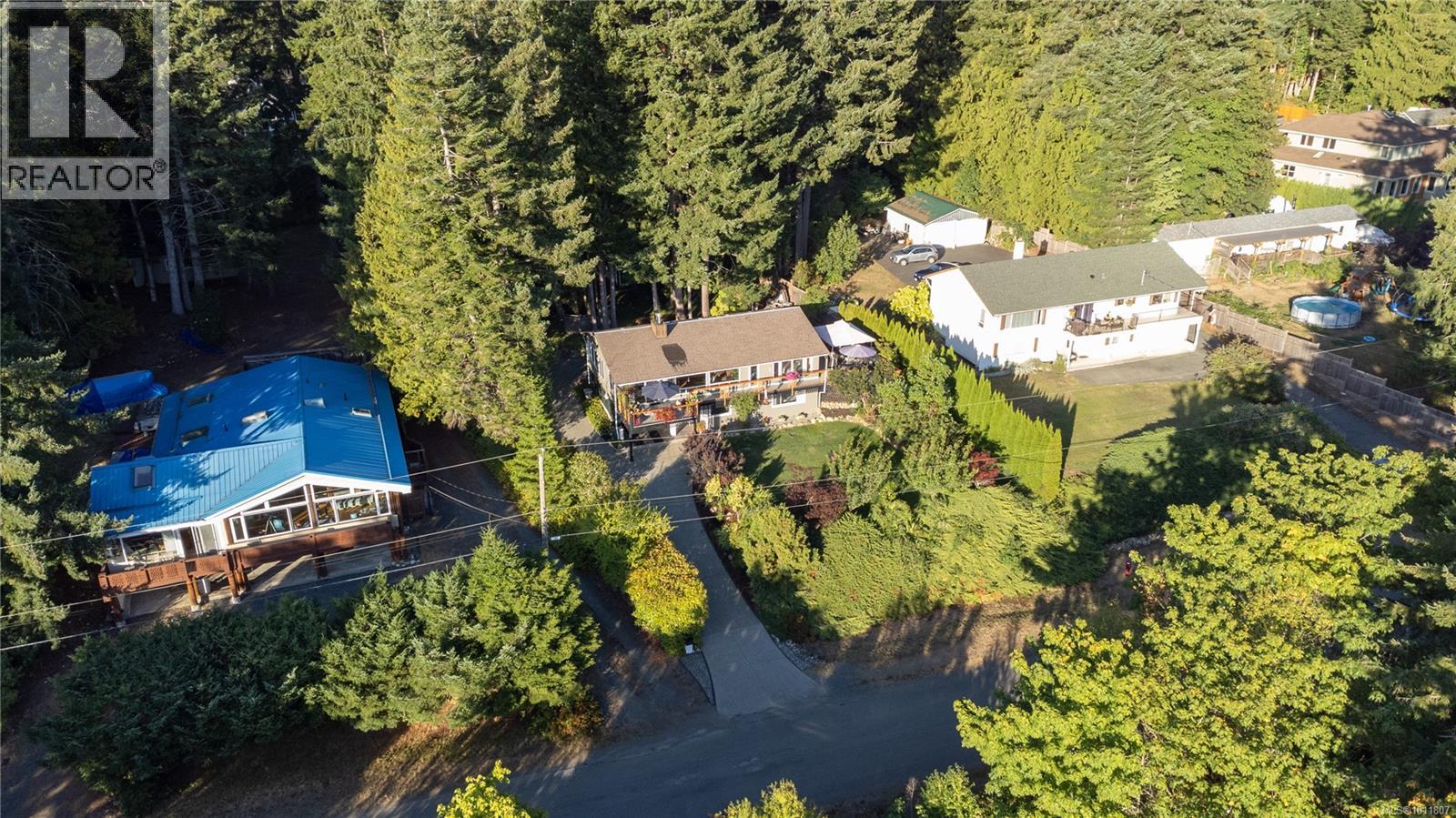 Photo 47 of 7692 Tozer Rd, Fanny Bay BC
