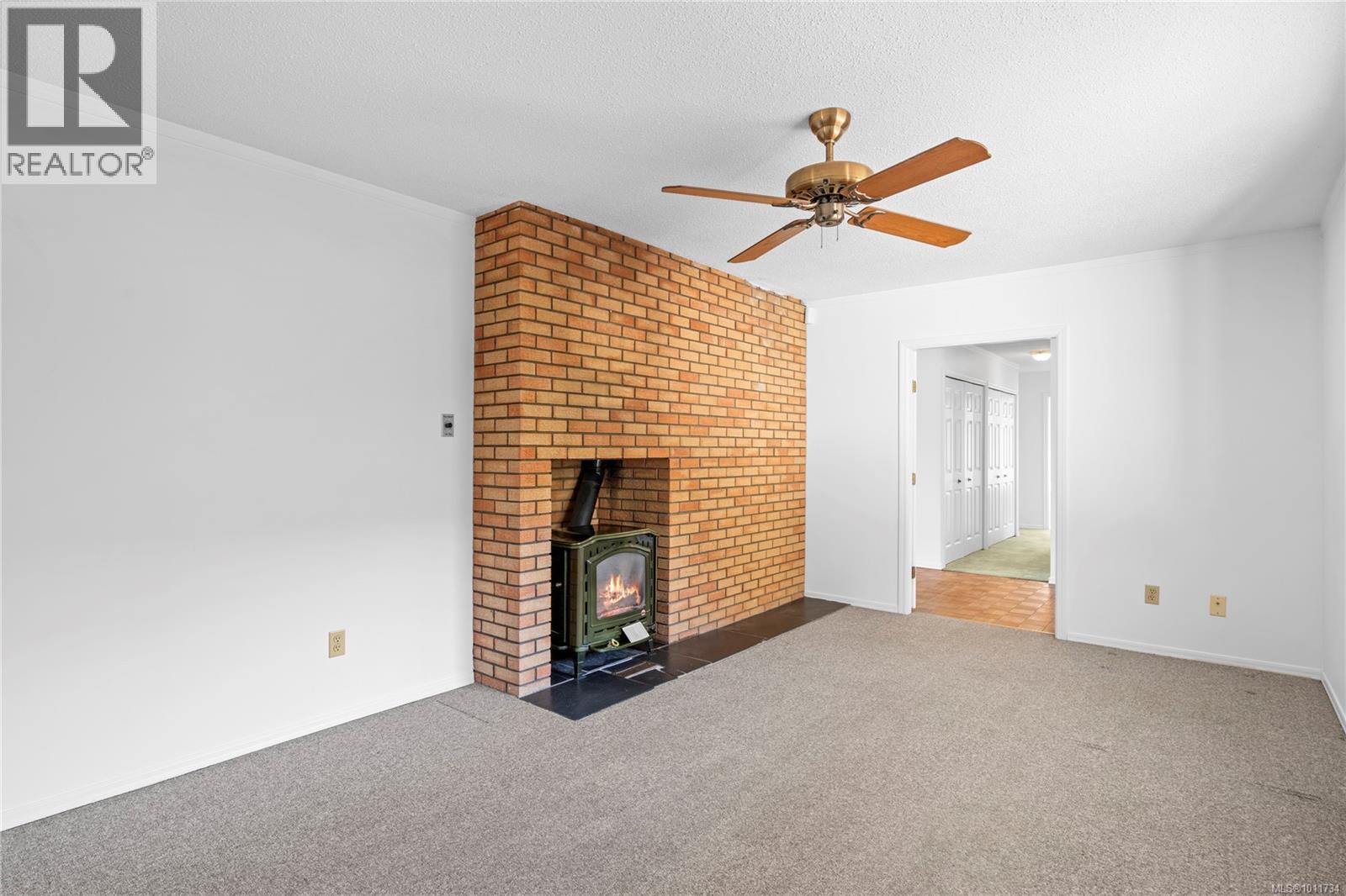 Photo 11 of 6782 Dickinson Rd, Nanaimo BC