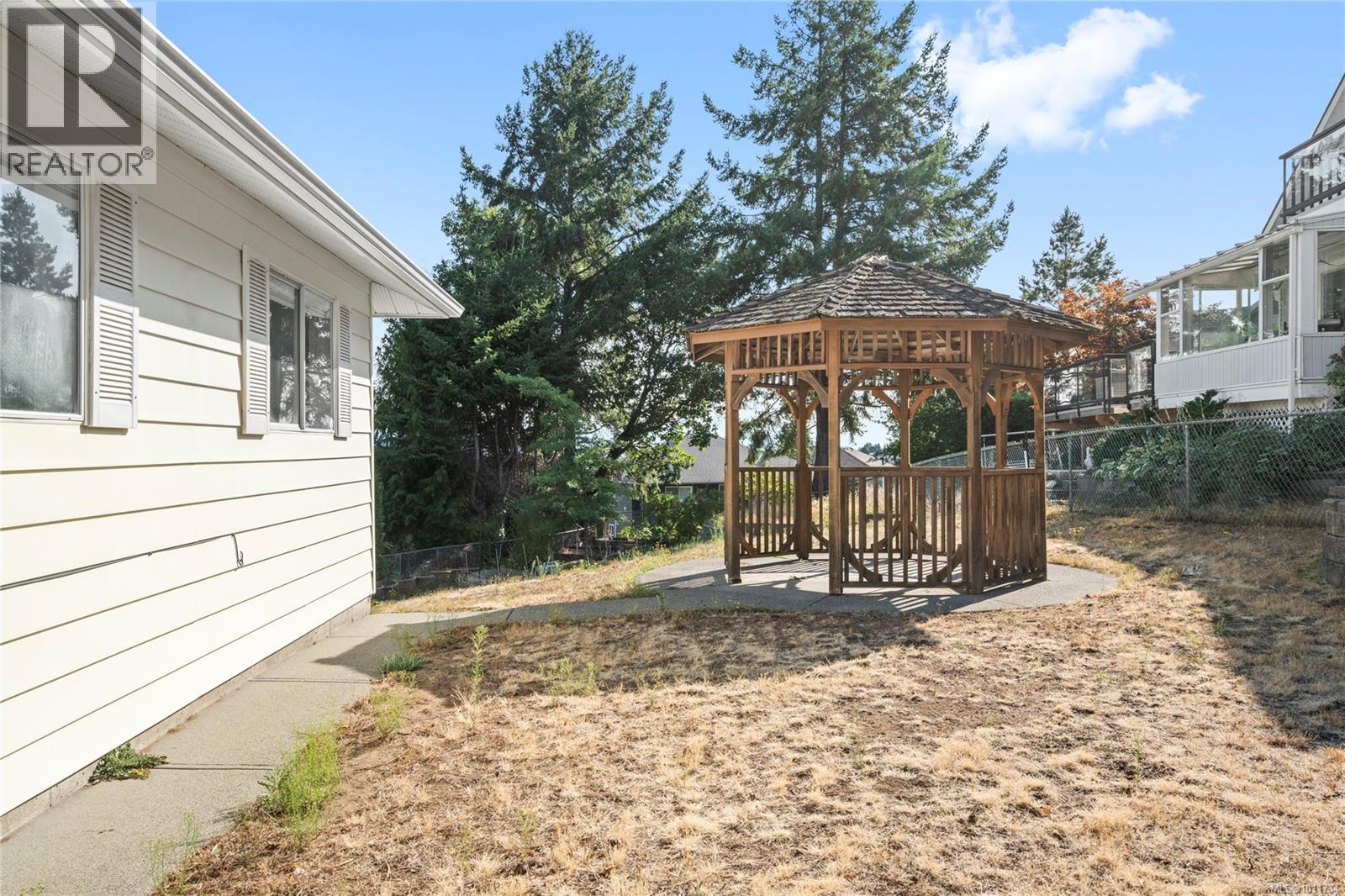 Photo 17 of 6782 Dickinson Rd, Nanaimo BC