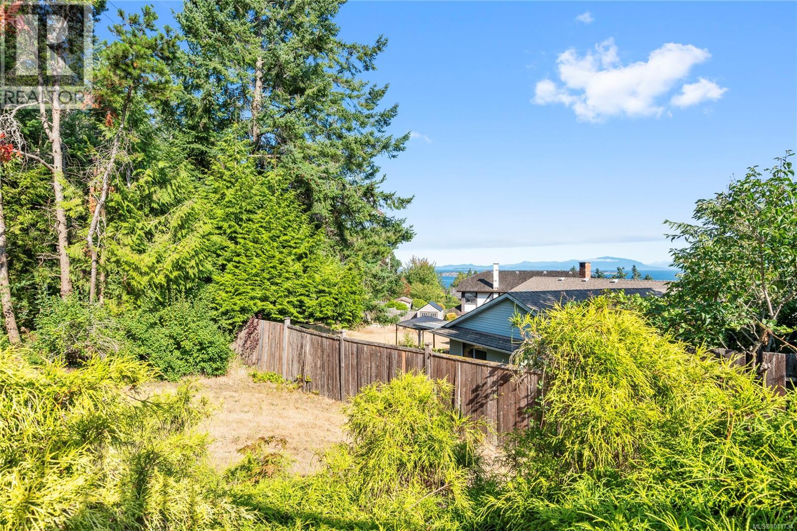 Photo 8 of 6782 Dickinson Rd, Nanaimo BC