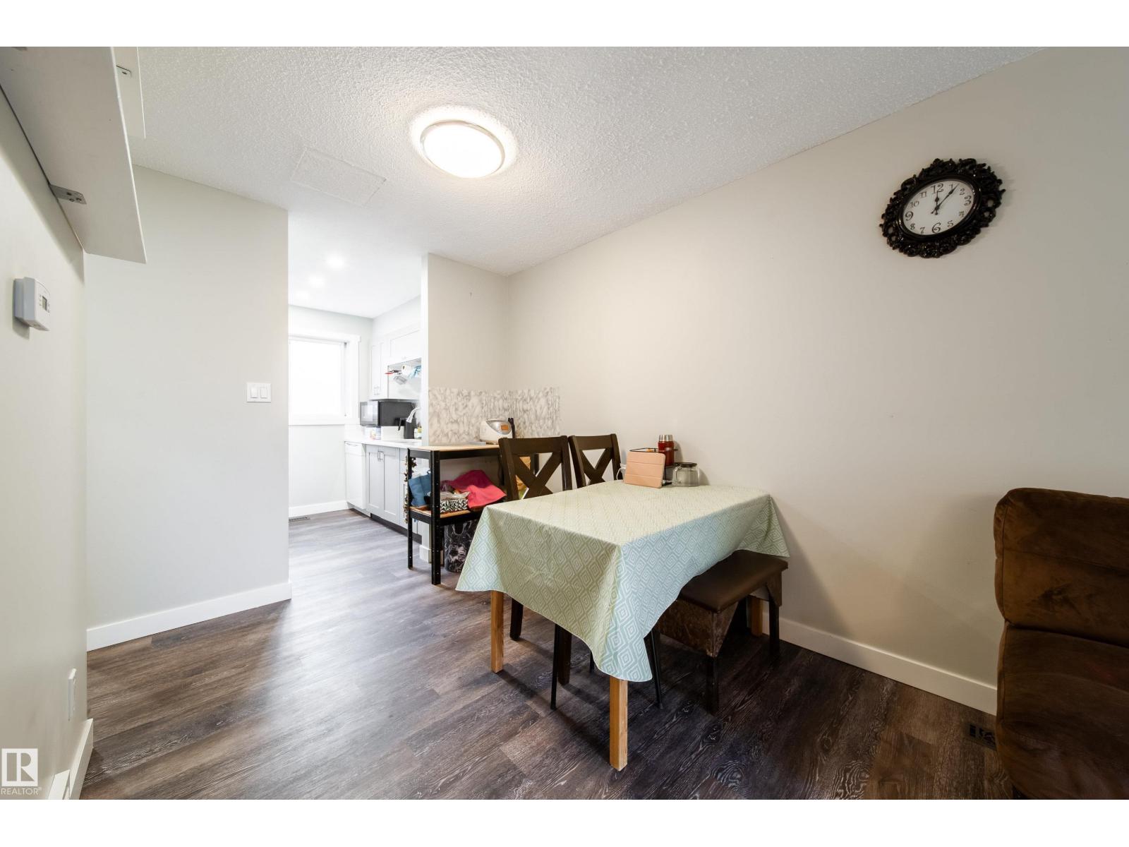 Photo 6 of 5622 148 St Nw Nw, Edmonton AB