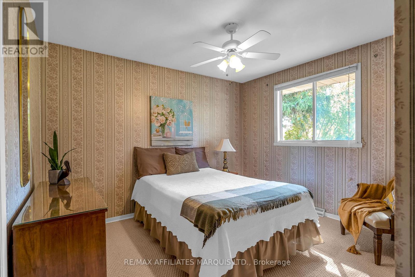 Photo 15 of 518 Blossom Park Drive, Cornwall ON