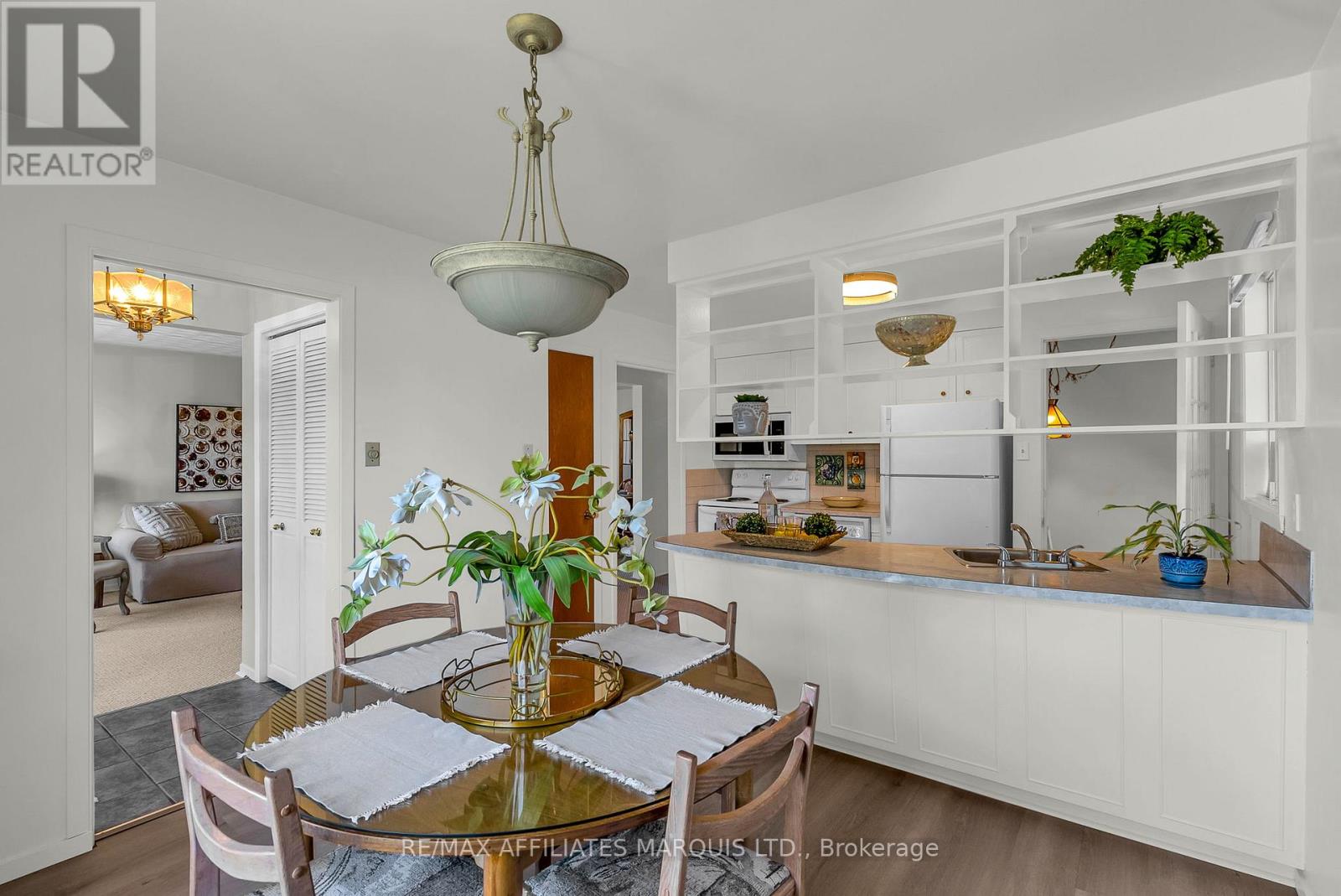Photo 9 of 518 Blossom Park Drive, Cornwall ON