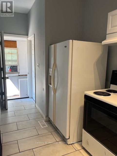 Photo 31 of 74 Wilson Street, Woodstock ON