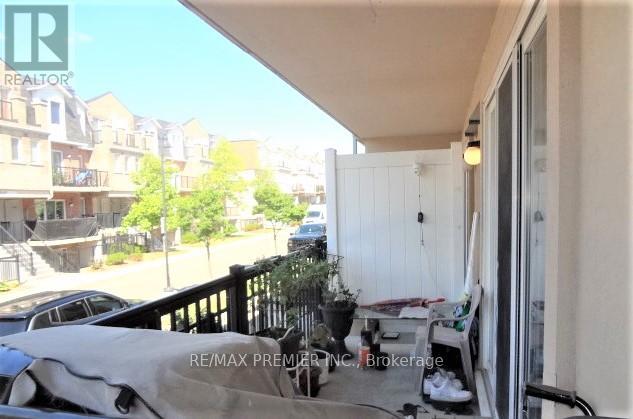 Photo 8 of 2067 3041 Finch Avenue W, Toronto ON