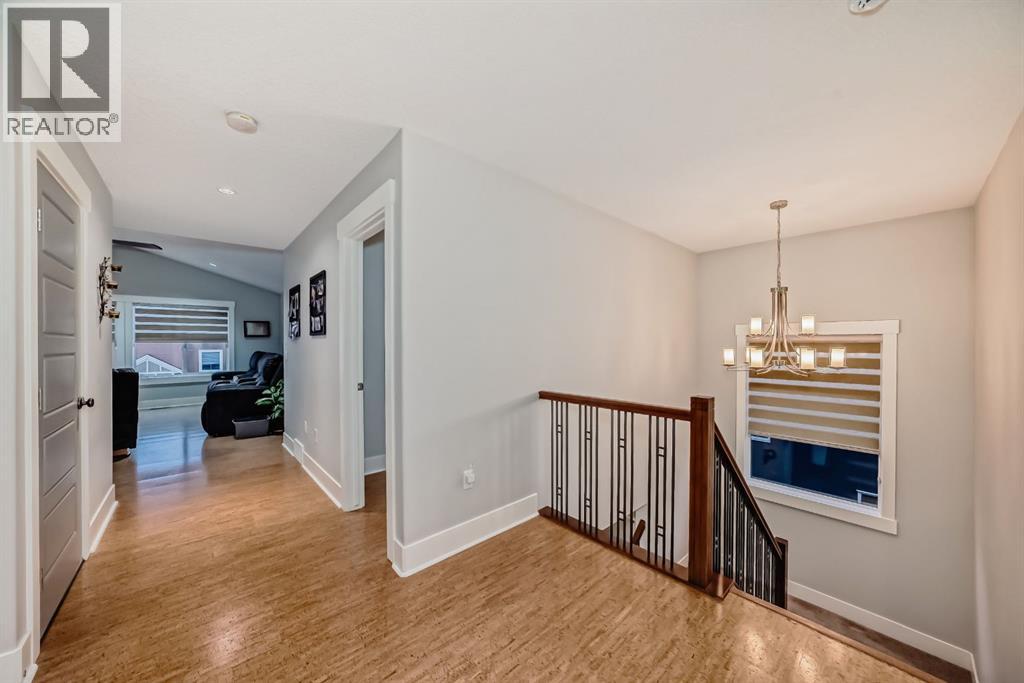 Photo 25 of 168 Kinniburgh Circle, Chestermere AB