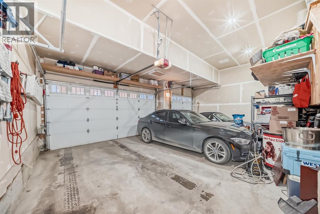 Photo 44 of 168 Kinniburgh Circle, Chestermere AB