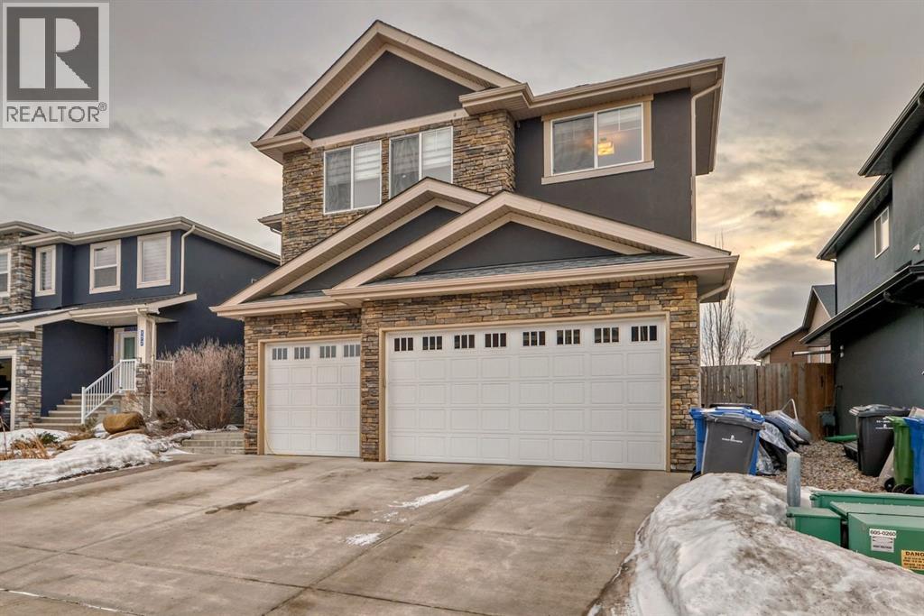 Photo 3 of 168 Kinniburgh Circle, Chestermere AB