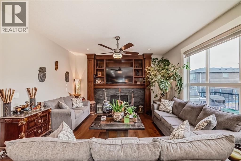 Photo 15 of 168 Kinniburgh Circle, Chestermere AB
