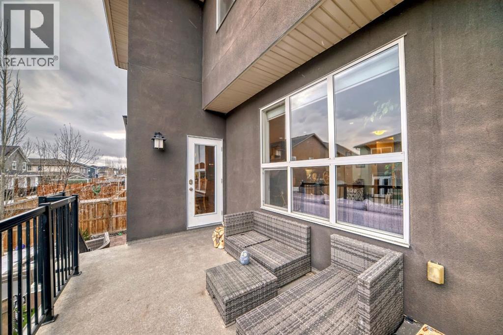 Photo 11 of 168 Kinniburgh Circle, Chestermere AB