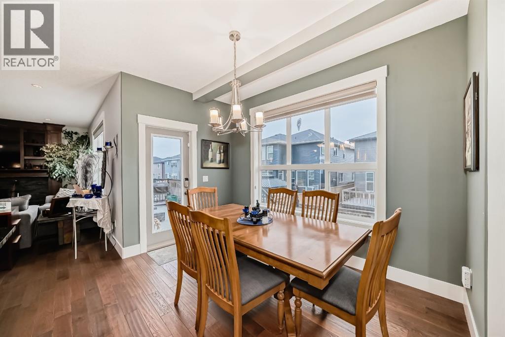 Photo 10 of 168 Kinniburgh Circle, Chestermere AB