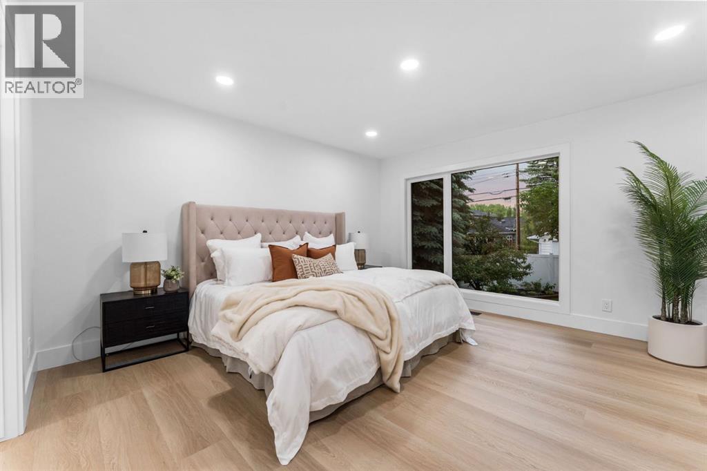 Photo 15 of 10404 Maplemont Road Se, Calgary AB