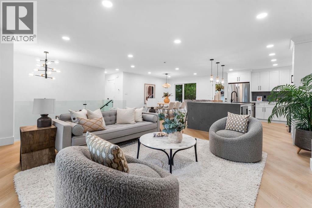 Photo 6 of 10404 Maplemont Road Se, Calgary AB