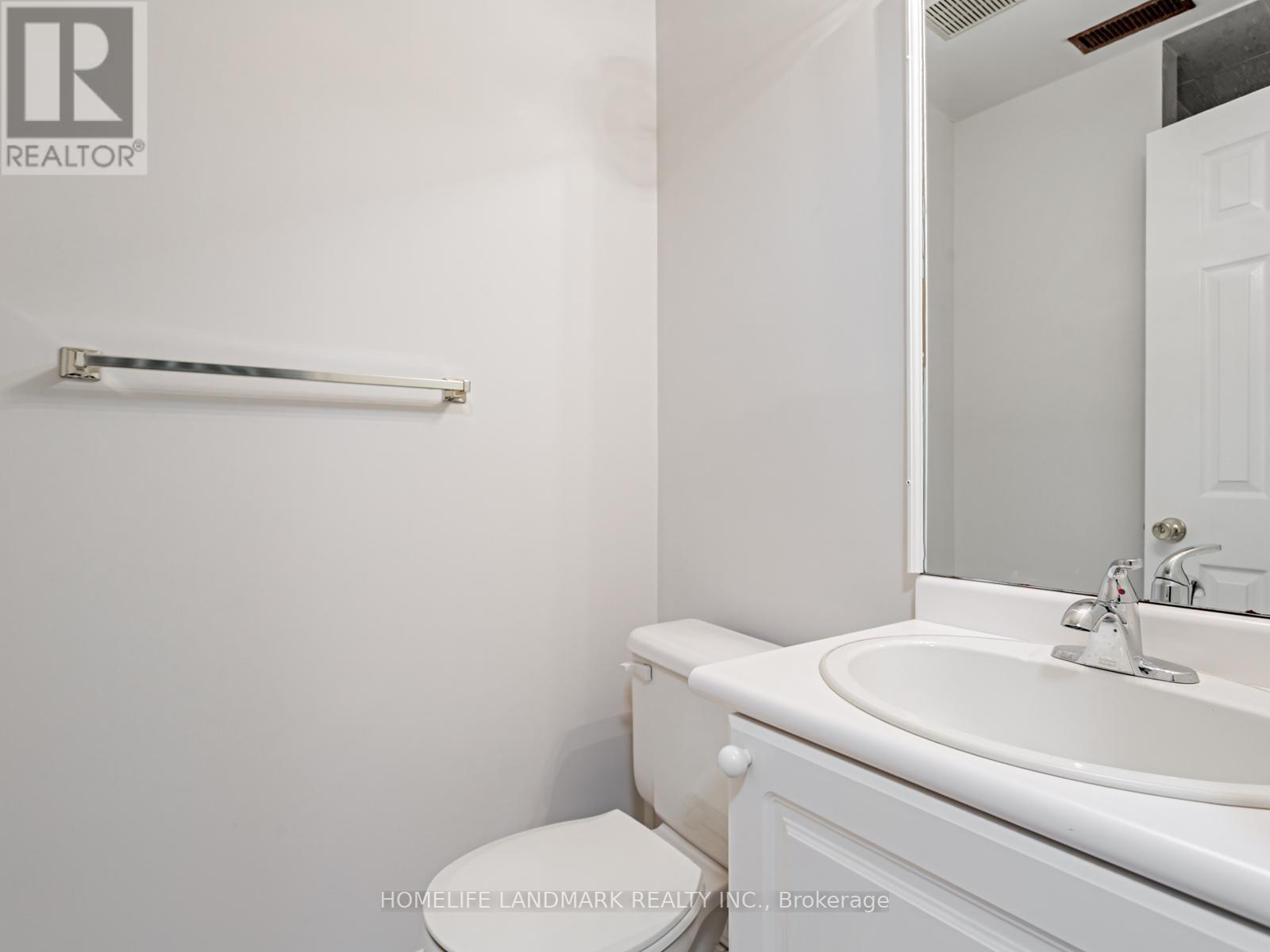 Photo 20 of 108 Banff Road, Toronto ON