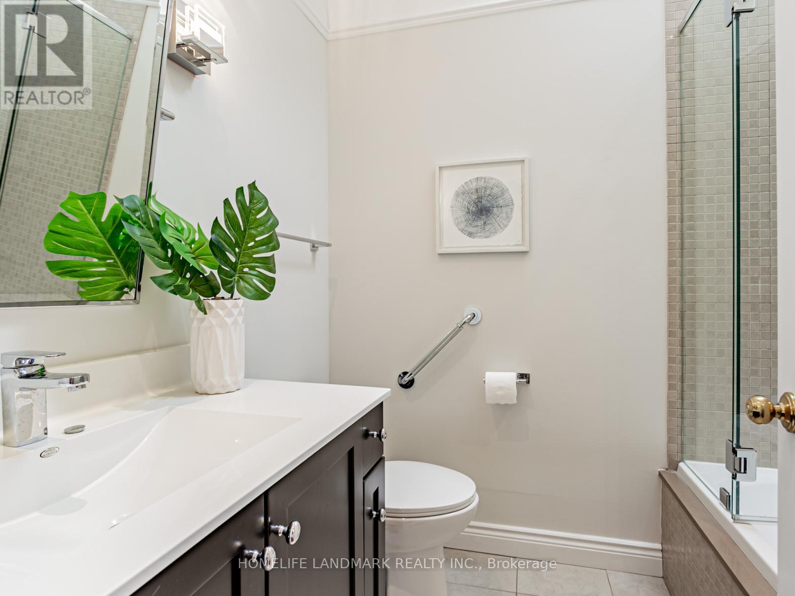 Photo 28 of 108 Banff Road, Toronto ON