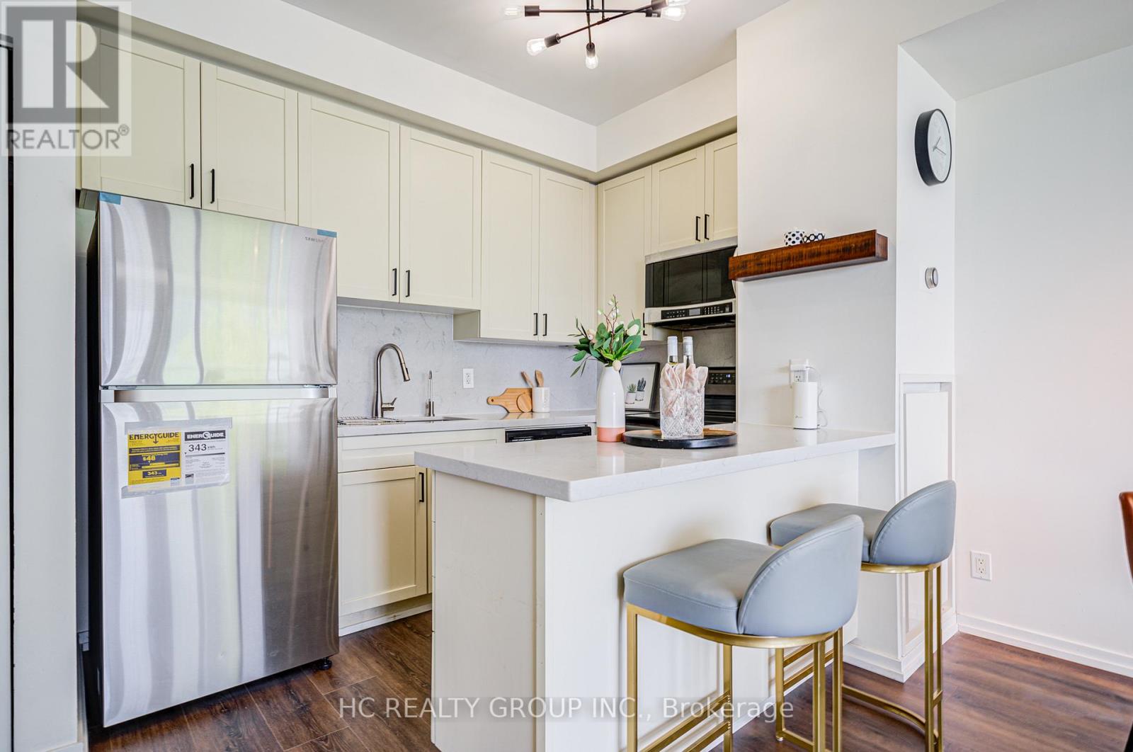 Photo 19 of 503 30 Canterbury Place, Toronto ON