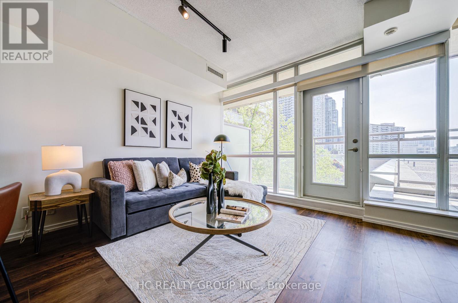 Photo 12 of 503 30 Canterbury Place, Toronto ON