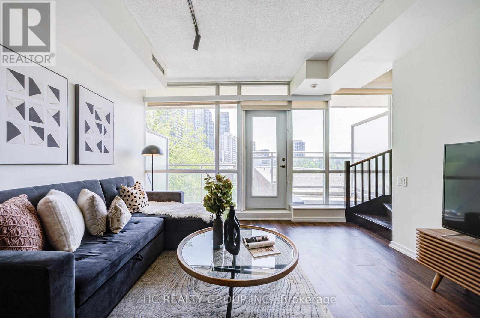 Photo 11 of 503 30 Canterbury Place, Toronto ON
