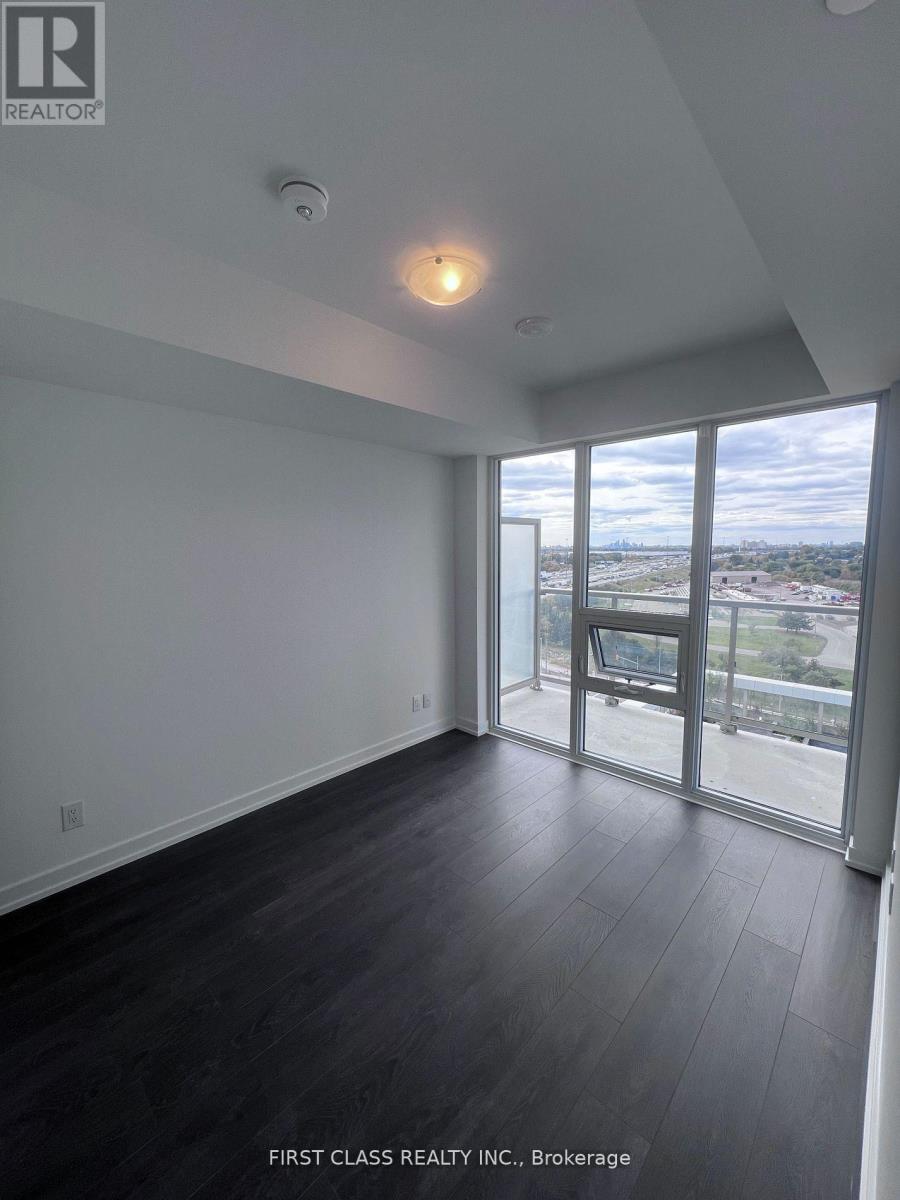 Photo 3 of 1501 2033 Kennedy Road, Toronto ON
