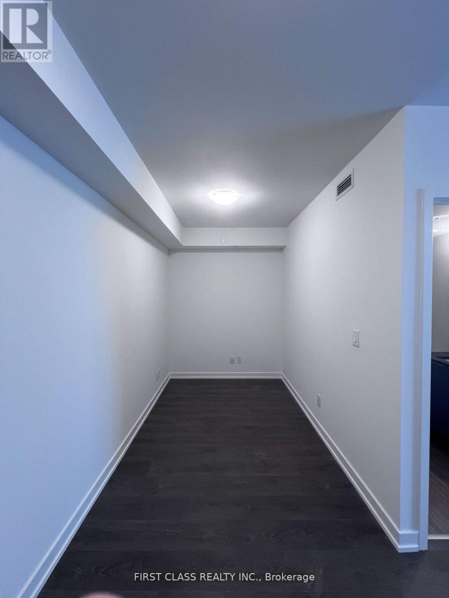 Photo 5 of 1501 2033 Kennedy Road, Toronto ON