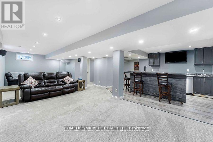 Photo 37 of 1268 Salmers Drive, Oshawa ON