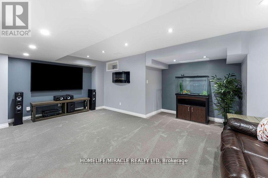 Photo 39 of 1268 Salmers Drive, Oshawa ON