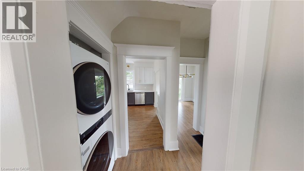 Photo 15 of 132 Graham Street Unit Upper, Waterloo ON