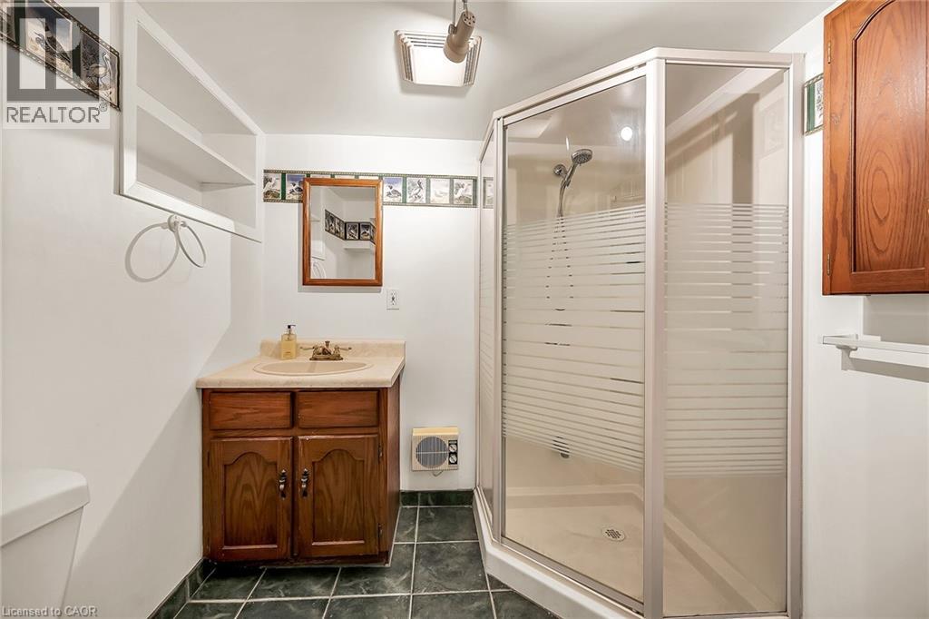 Photo 38 of 192 Ewen Road, Hamilton ON
