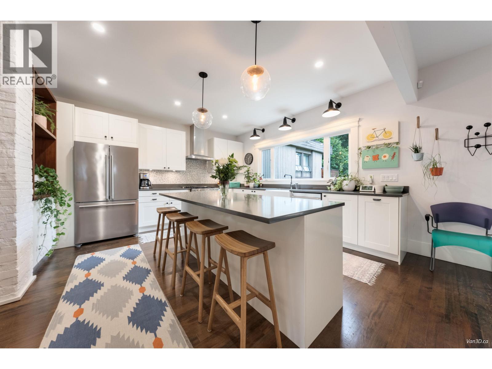 Photo 13 of 1866 Bowser Avenue, North Vancouver BC
