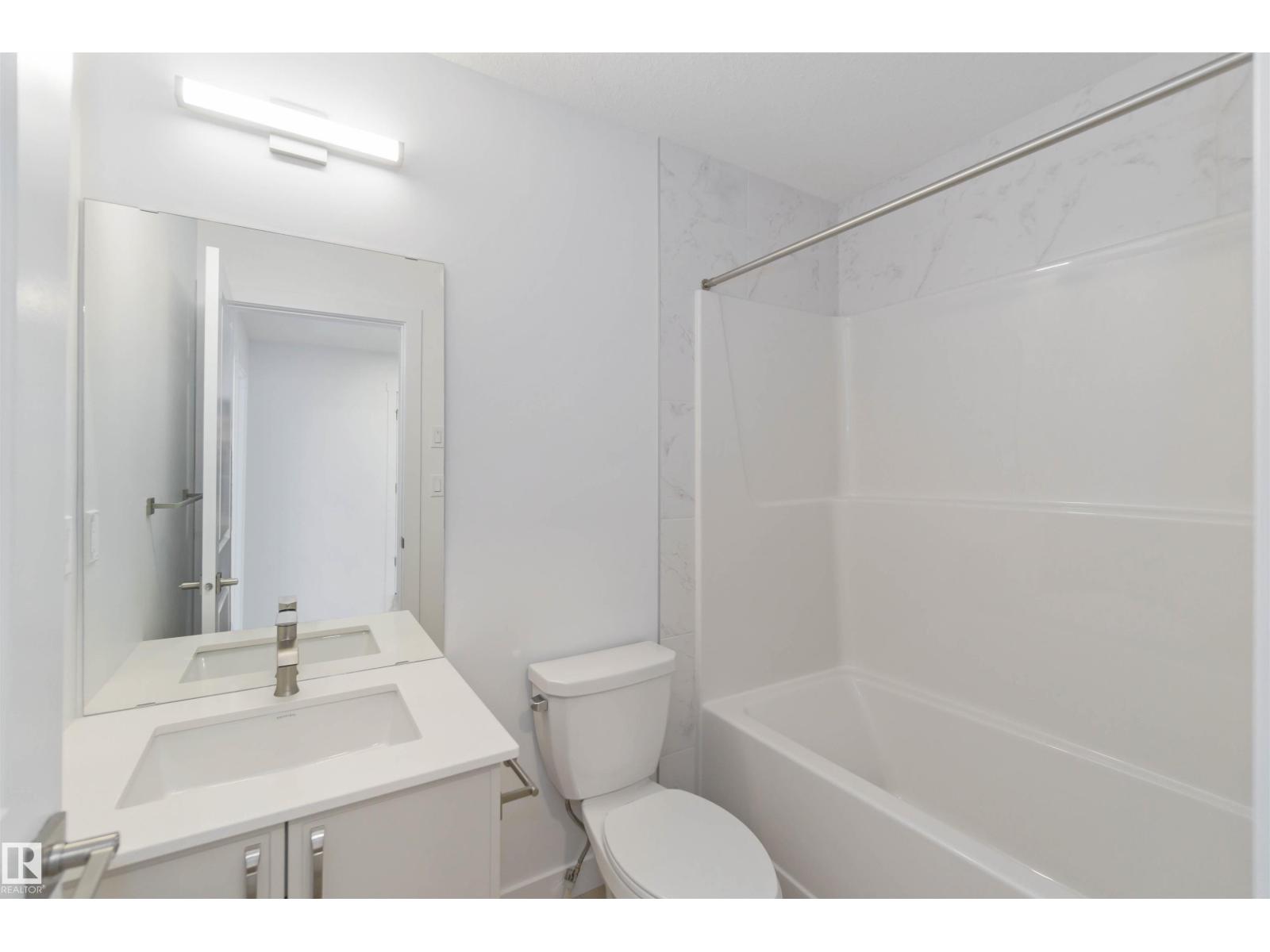 Photo 6 of 8531 181 Av Nw, Edmonton AB