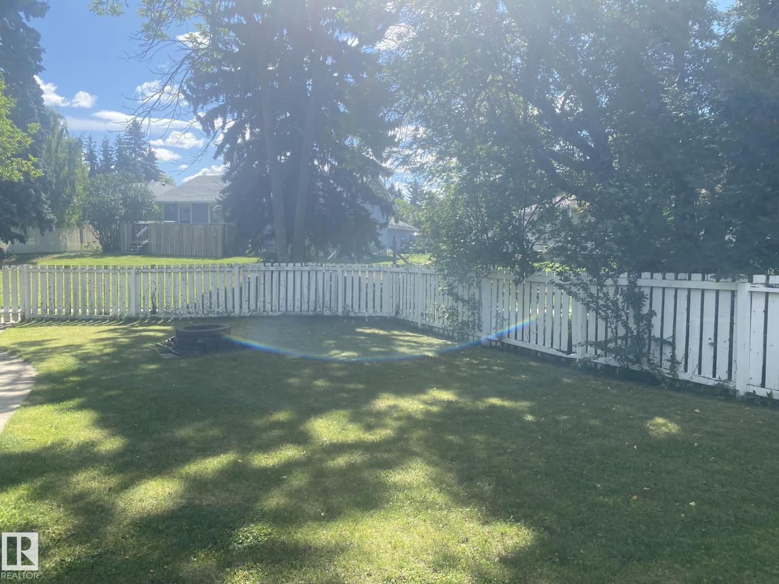 Photo 29 of 5 Ross Dr, Fort Saskatchewan AB