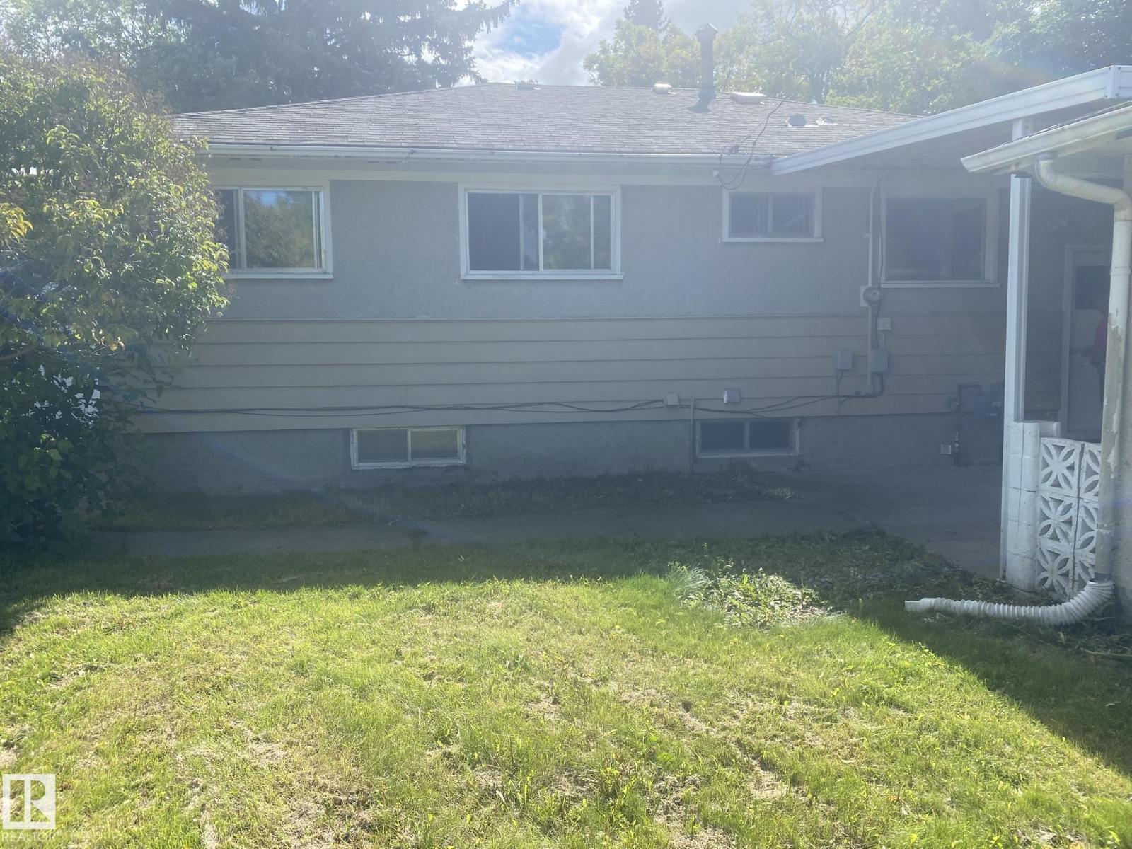 Photo 33 of 5 Ross Dr, Fort Saskatchewan AB