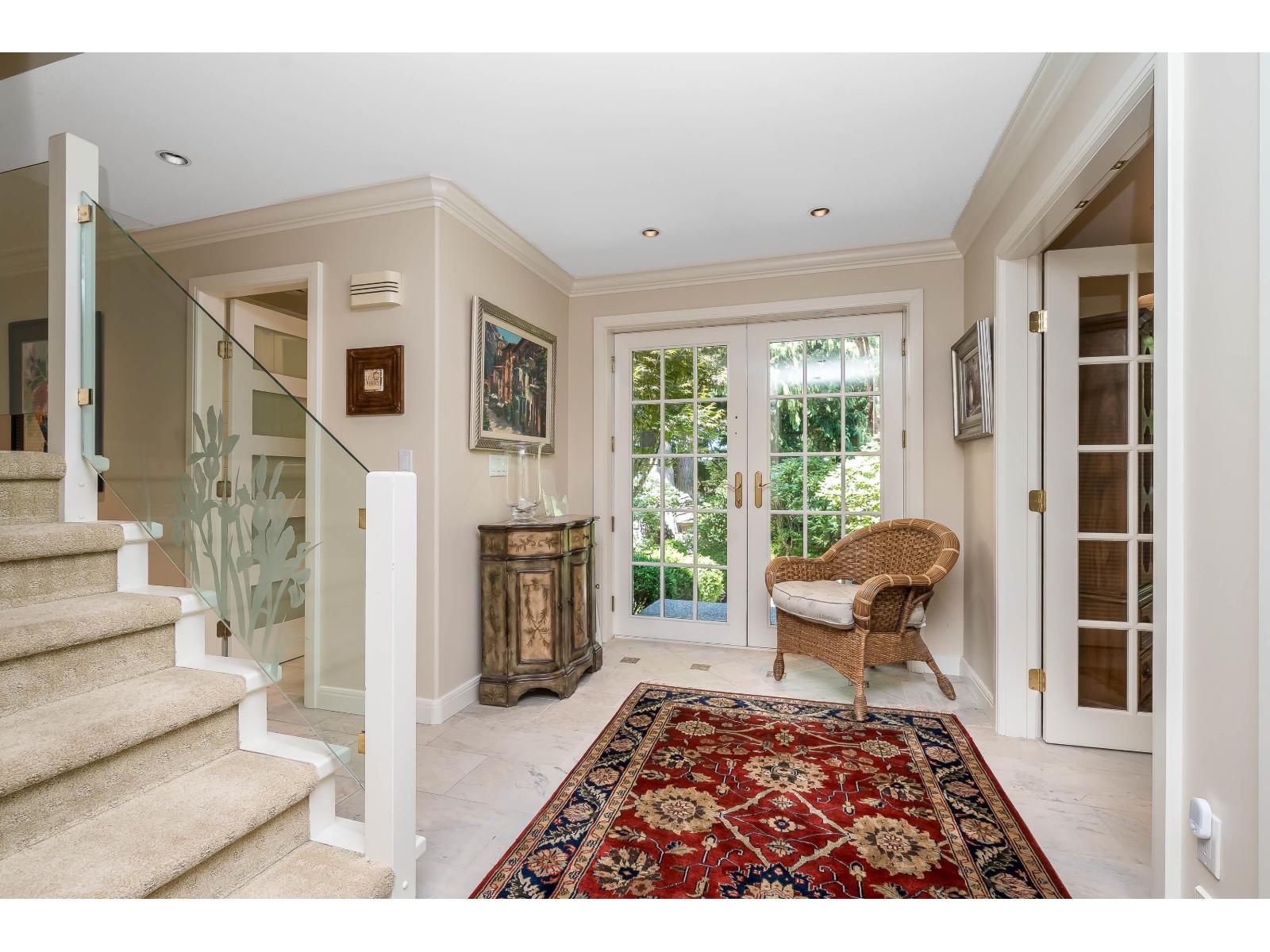 Photo 10 of 14042 28 Avenue, Surrey BC