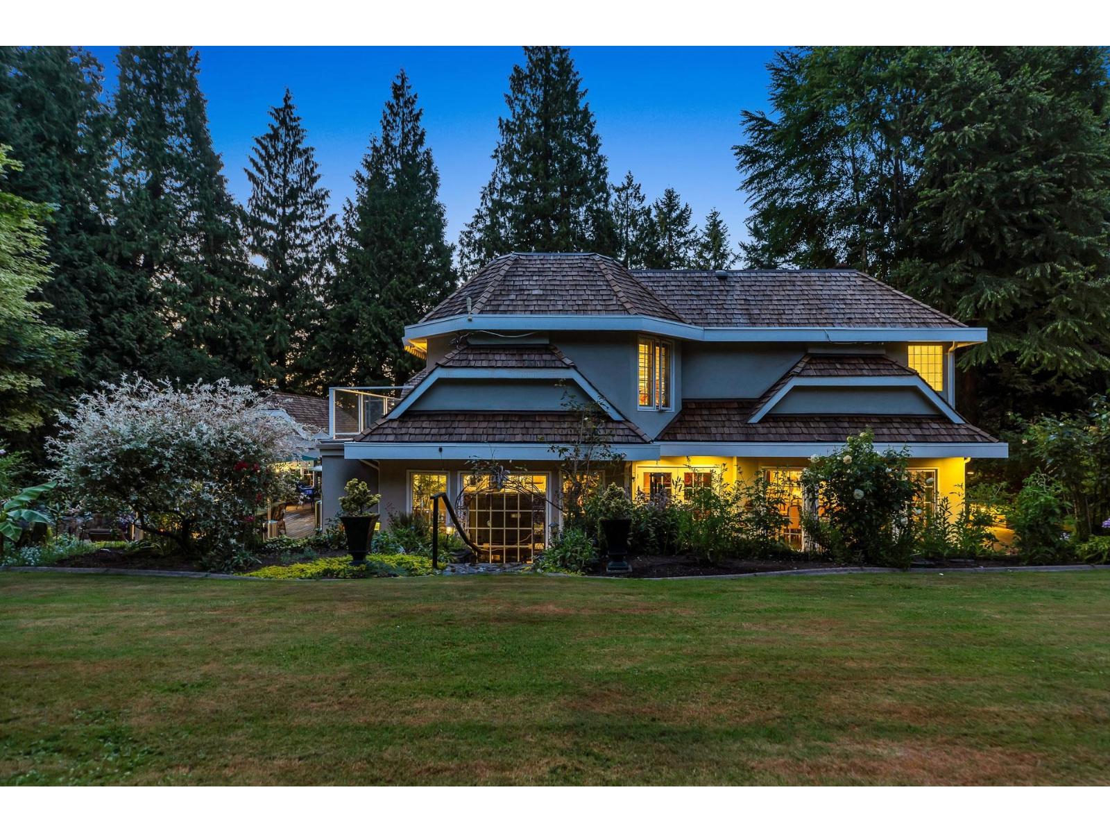 Photo 9 of 14042 28 Avenue, Surrey BC