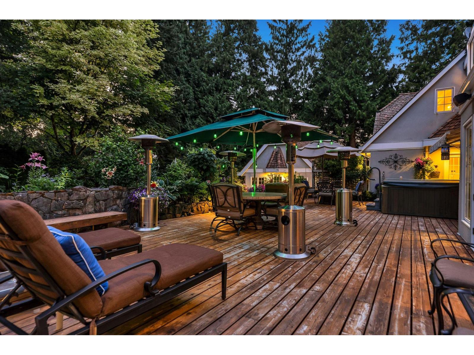 Photo 5 of 14042 28 Avenue, Surrey BC