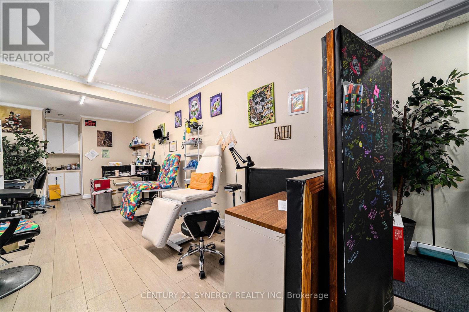 Photo 25 of 117 Montreal Road, Cornwall ON