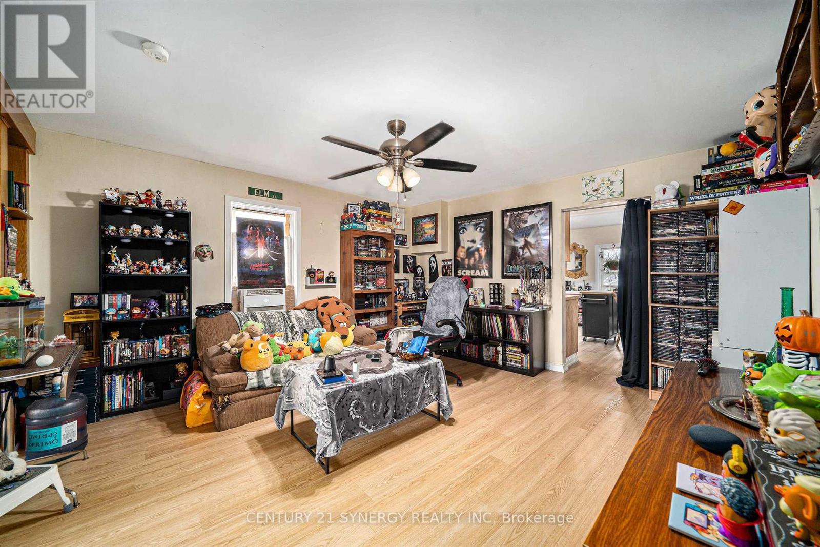 Photo 21 of 117 Montreal Road, Cornwall ON