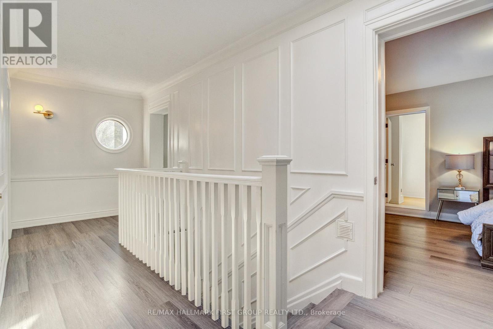 Photo 11 of 1395 Hurontario Street, Mississauga ON