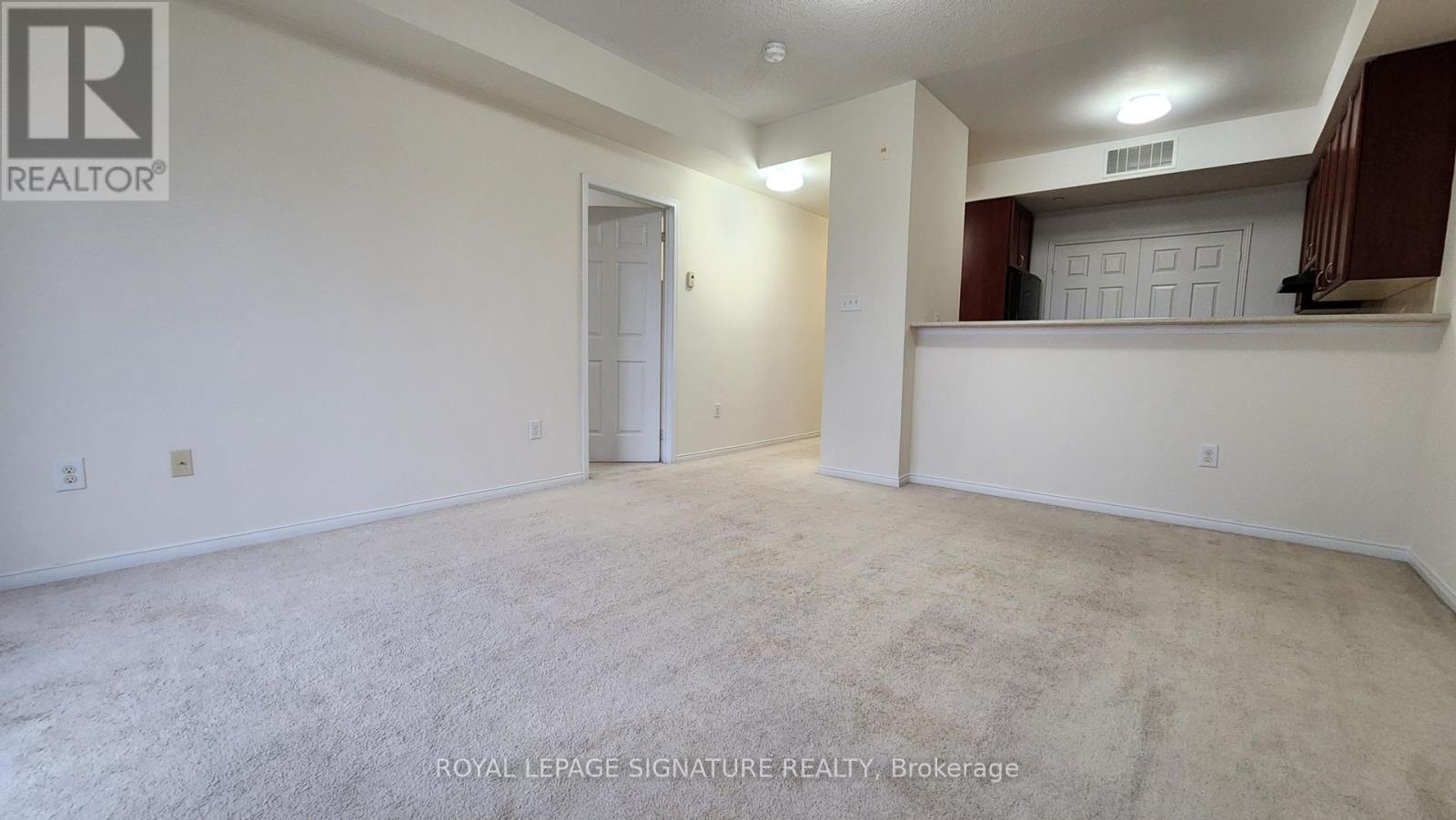 Photo 15 of 309 5150 Winston Churchill Boulevard, Mississauga ON