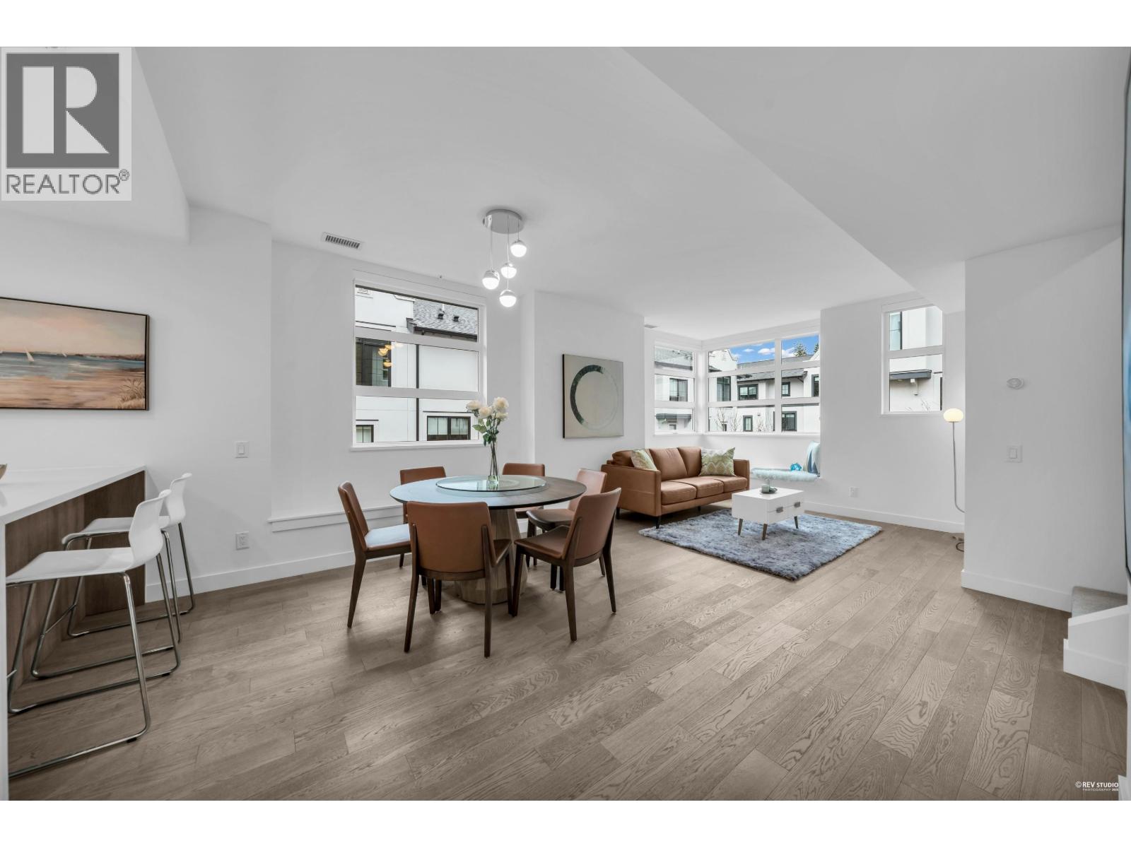 Photo 13 of 227 2060 Curling Road, North Vancouver BC
